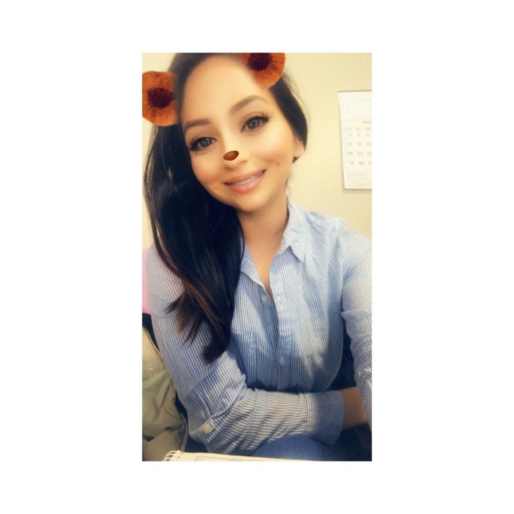 Meet your Posher, Yolanda